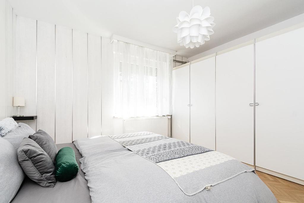 Magnolia Apartment - Free Private Parking Lublana Zewnętrze zdjęcie