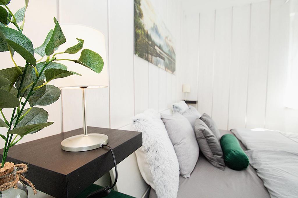 Magnolia Apartment - Free Private Parking Lublana Zewnętrze zdjęcie